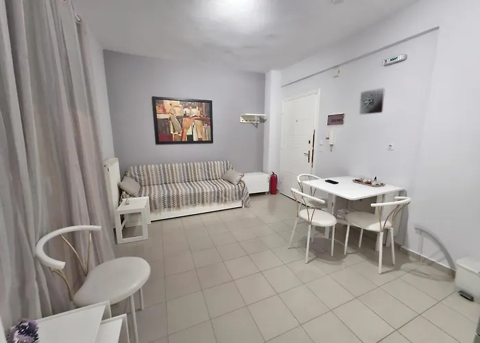 Cozy Kalamaria Apartment *