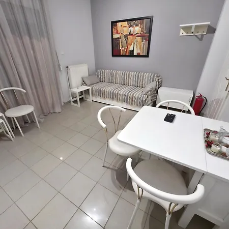 Cozy Kalamaria Appartement *